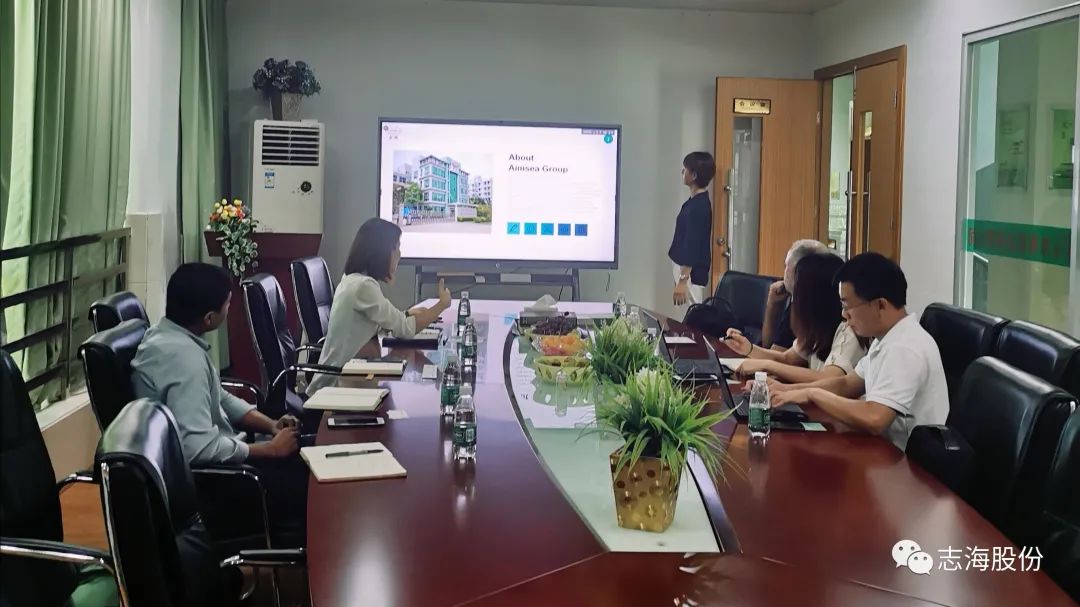On September 22, 2020, at the autumnal equinox, a group of four overseas customers of Zhihai company came to visit our company for exchange.